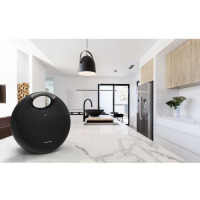 Harman Kardon Onyx Studio 6 Wireless SuperBass Portable Bluetooth Speaker - Black