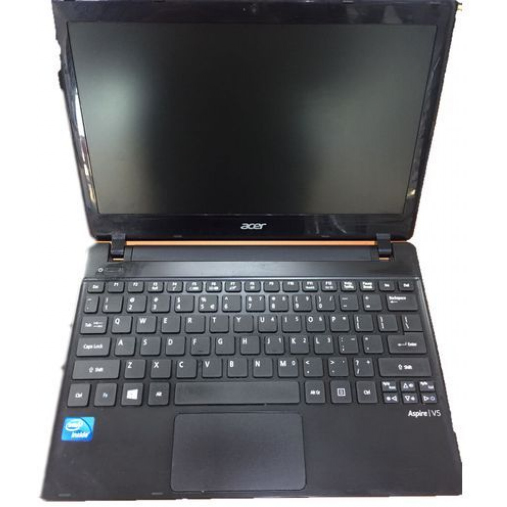 Acer V5 / travelmate.4GB RAM 320GB,3-5Hrs,12" - Black(Refurbished)