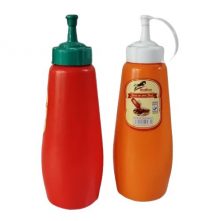 2 Pcs Plastic Squeeze Dispenser Vinegar Oil Tomato Sauce Bottles - Multi-colour