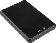 Toshiba - Canvio Basics Portable E05A032BAU2XK 320 GB 2.5" External Hard Drive - Black