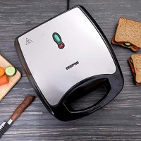 Geepas Sandwich Maker, Silver- GSM5444