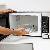 Geepas GMO1897 35L Digital Microwave Oven - 1400W Microwave Oven with Multiple Cooking Menus | Reheating & Defrost Function | Child Lock | Push-button door, Digital Controls