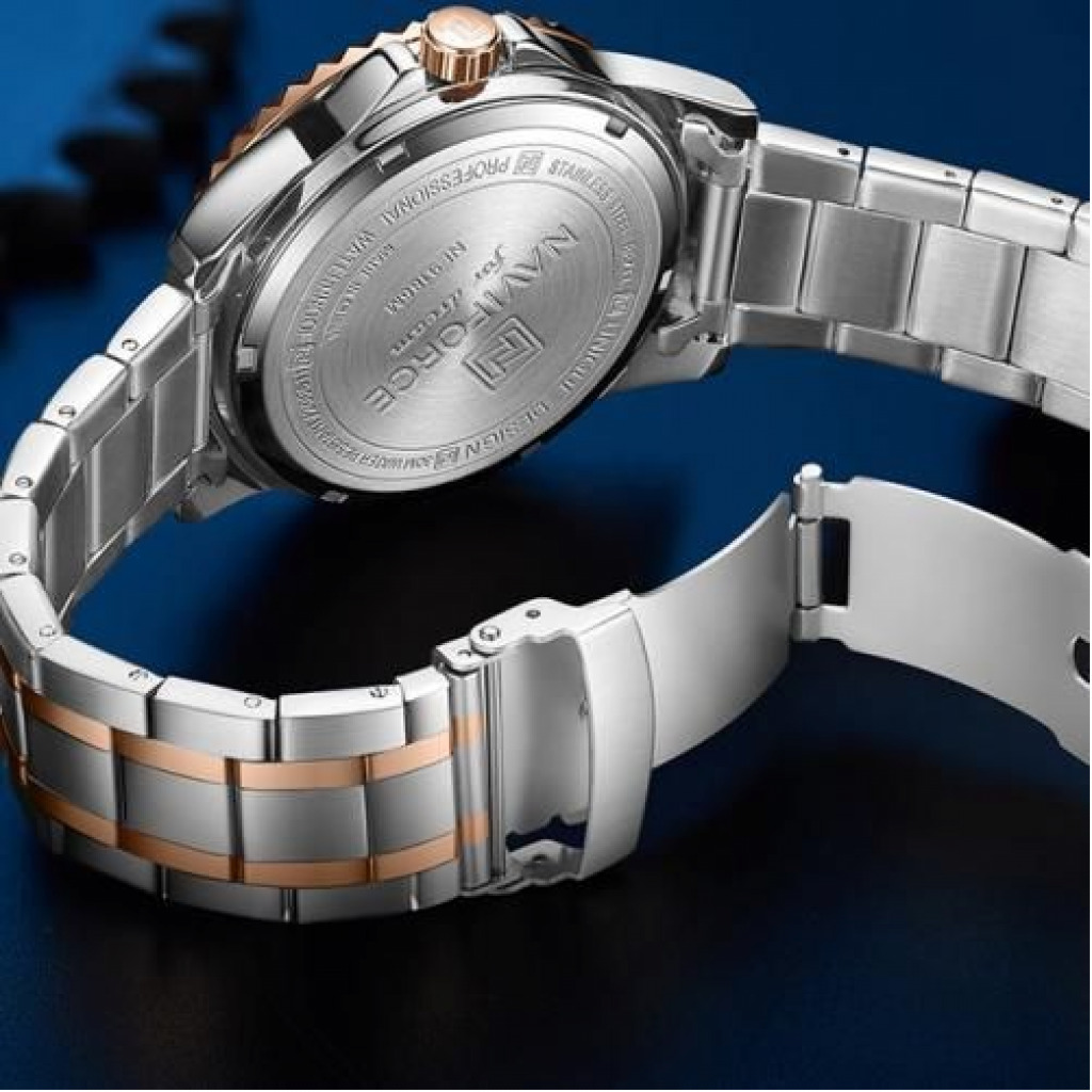 Naviforce Stainless Steel Luxury Analog Designer Watch - Silver