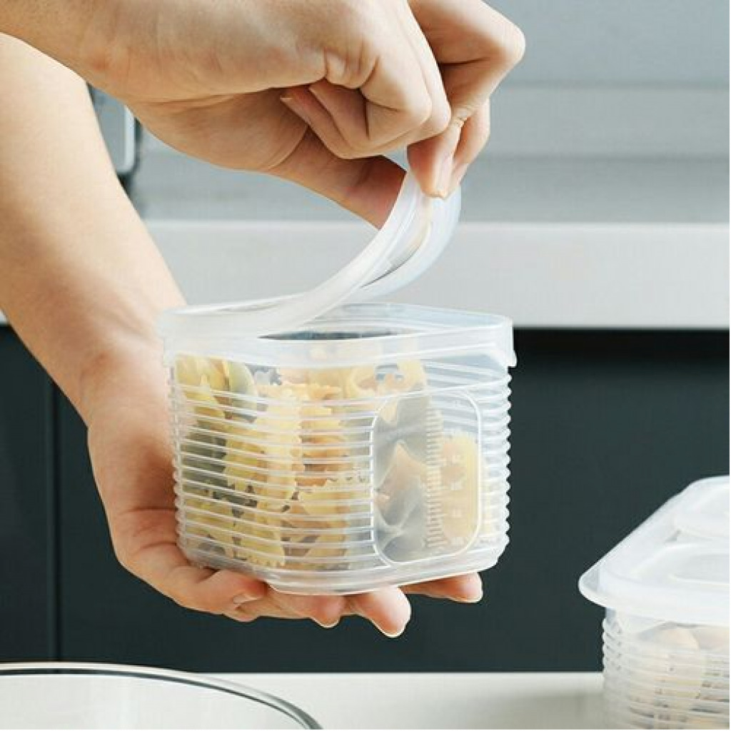 Plastic Food Storage Container With 6 Removable Tins Fridge Organizer -White