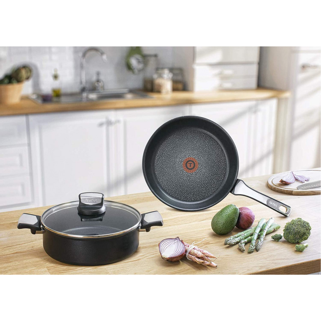 TEFAL Expertise 20 cm Casserole with Lid, Non-stick, Induction, Black, Aluminium, C6204472