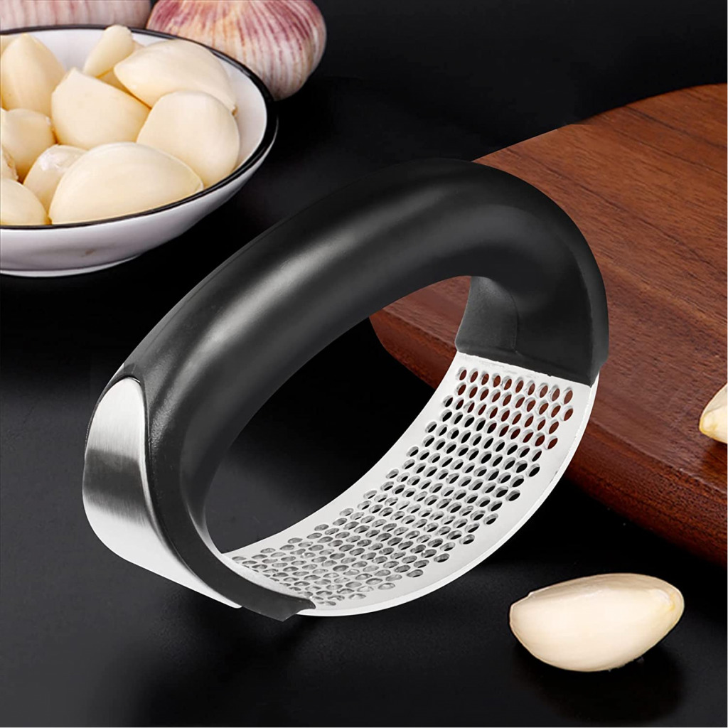 Stainless Steel Garlic Press Rocker- Premium Garlic Mincer - Arc Shape Design Garlic Crusher With Comfortable Grip