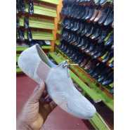 Men’s Designer Shoes-Cream Men's Fashion TilyExpress