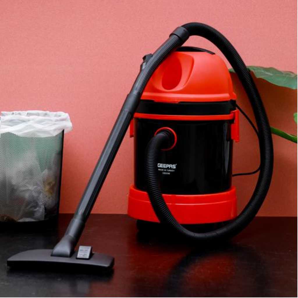 Geepas | GVC19026 2800W Dry & Wet Vacuum Cleaner For Daily Use - 20L Dust Bag Capacity And Powerful Motor