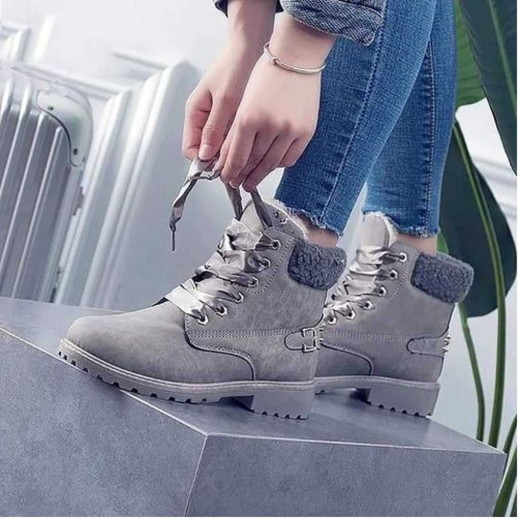 New Work Boots Women's waterproof Leather Boot Lace up