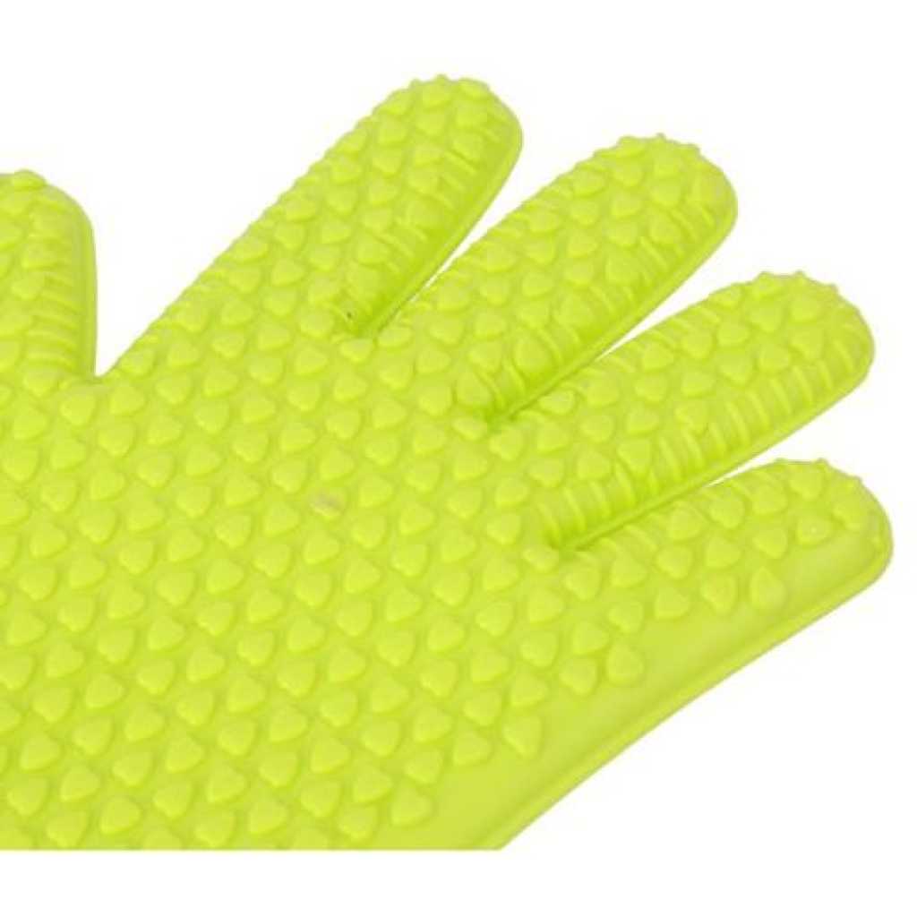 Royalford 2Pc Oven Mitt Food Grade Silicon Textured Non-Slip Surface Water-Proof And Steam-Resistant Protection- Green.