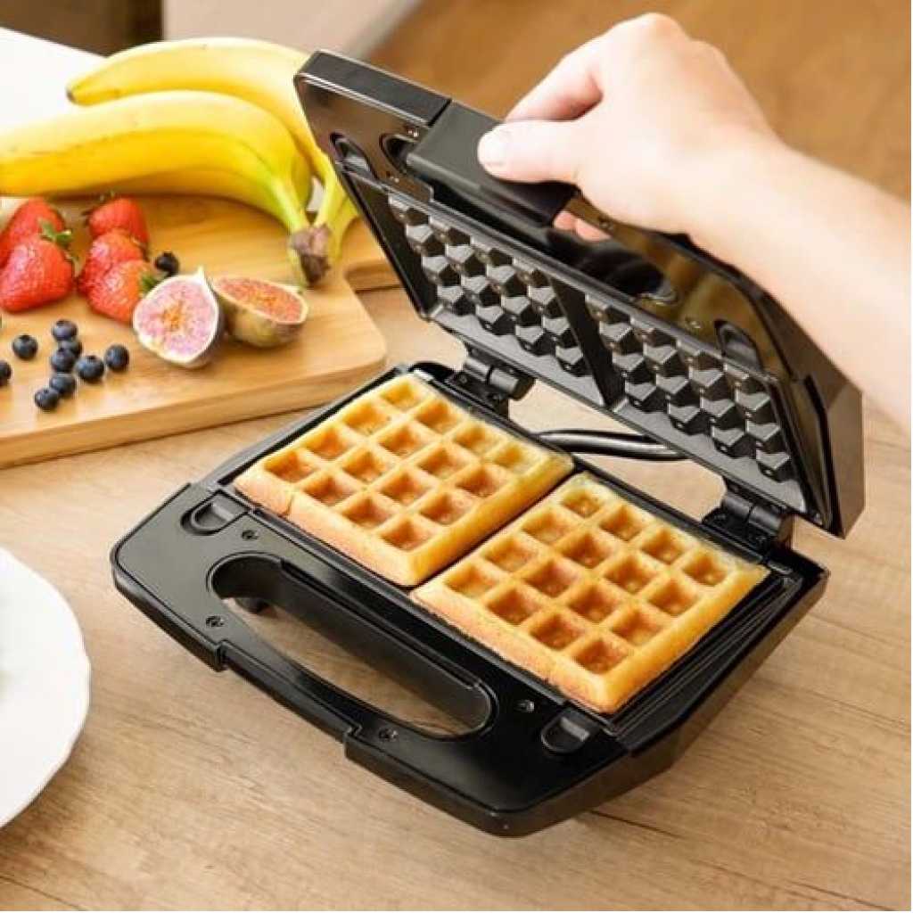 Hoffmans 3 in 1 Waffle Maker Sandwich Machine Barbecue Electric Baking Pan- Black.