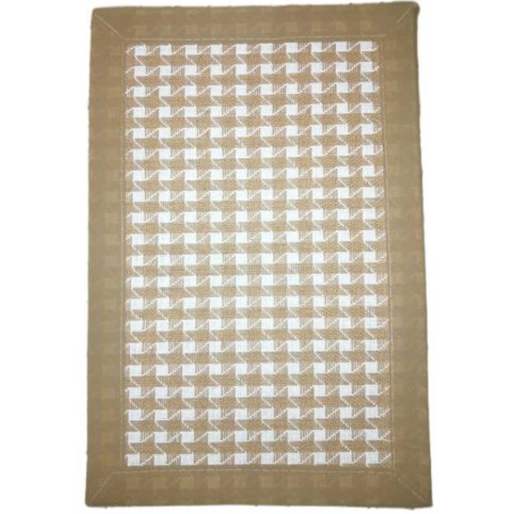 6 Square Decorative Placemats Table Mats And 1 Table Runner - Cream.