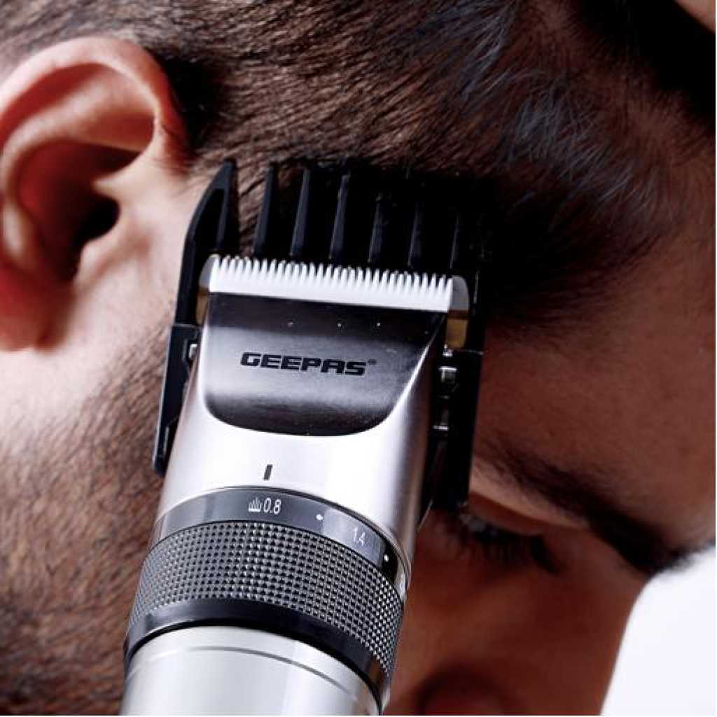 Geepas GTR8711, Rechargeble Hair Trimmer - Silver
