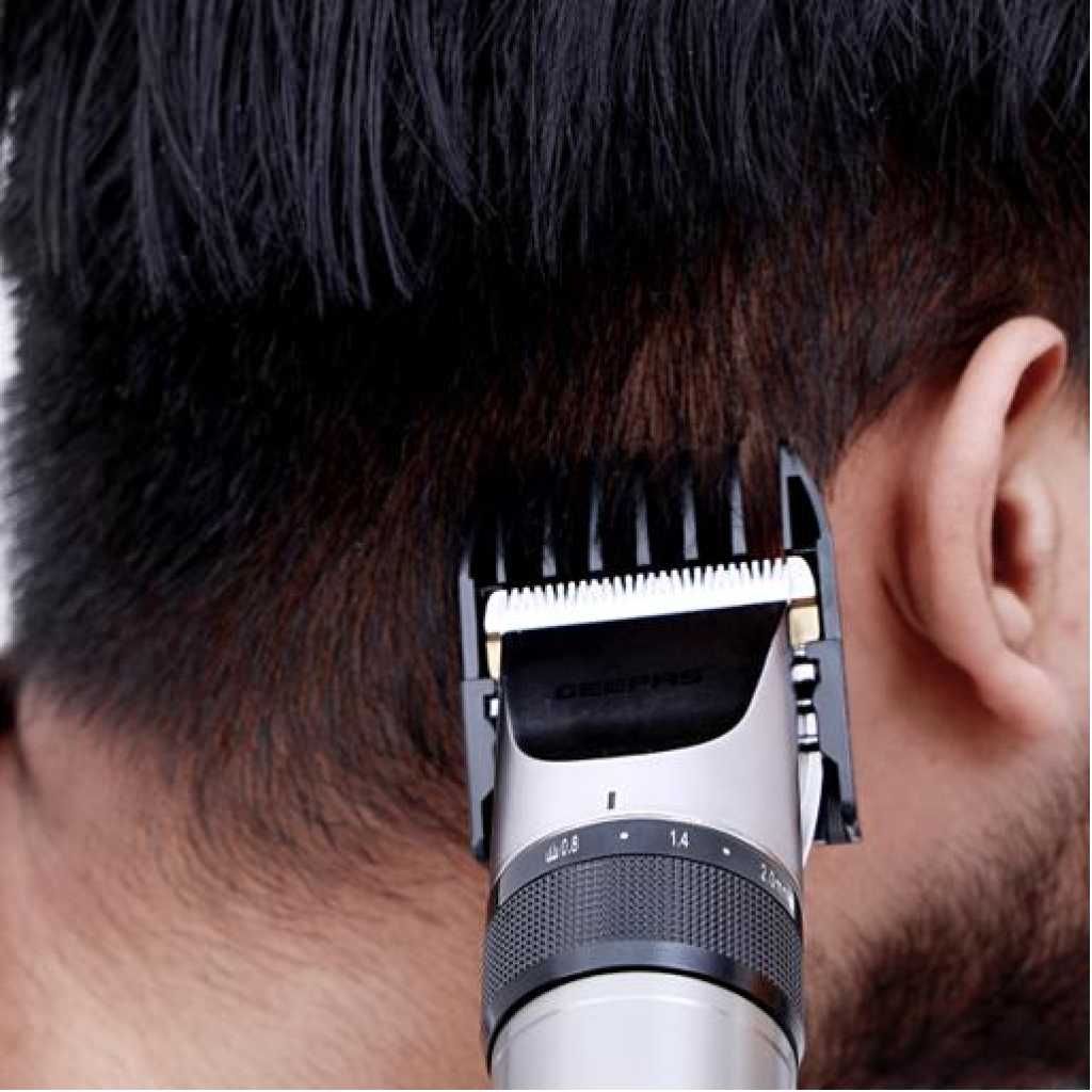 Geepas GTR8711, Rechargeble Hair Trimmer - Silver