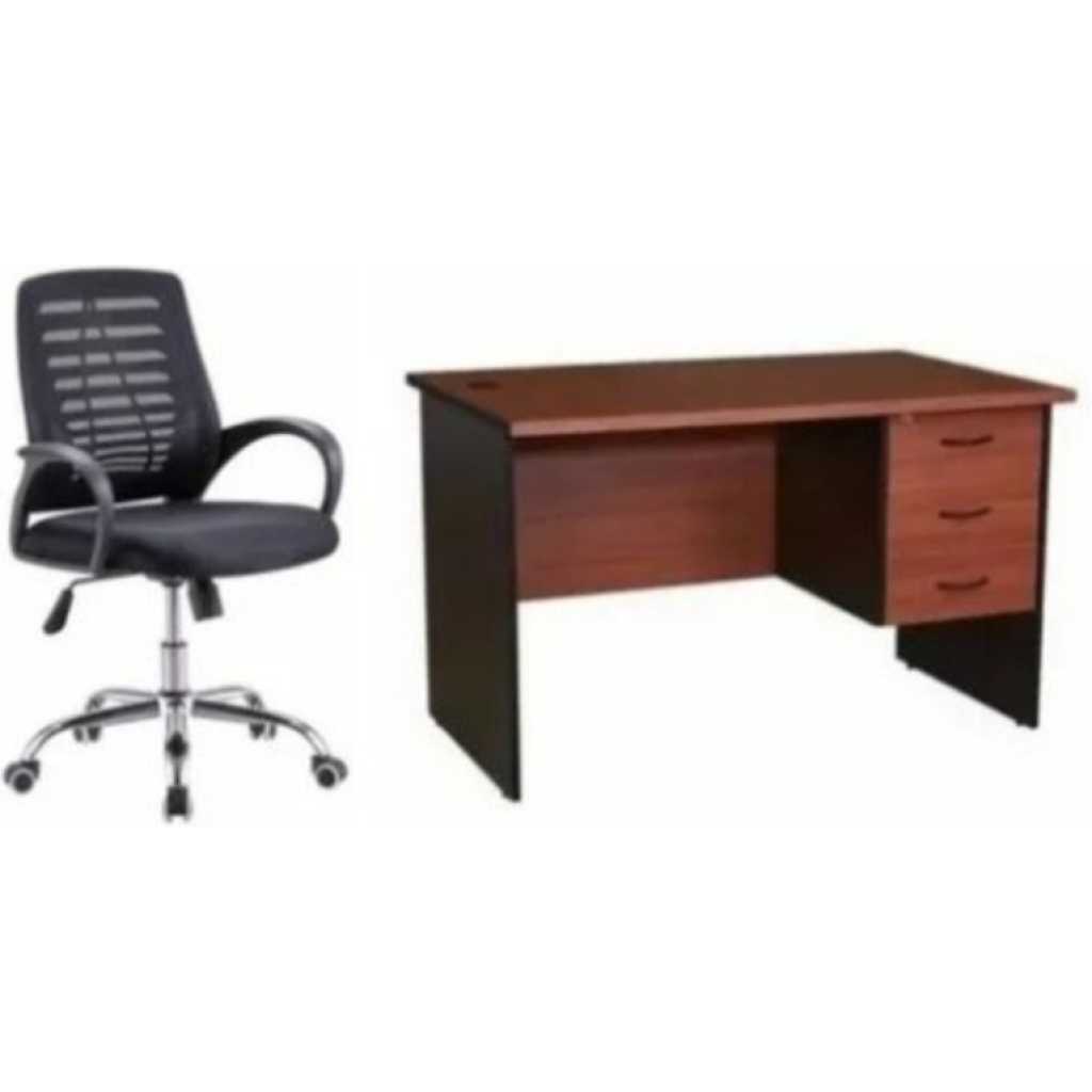 A set of an office chair and a Table(120cm)