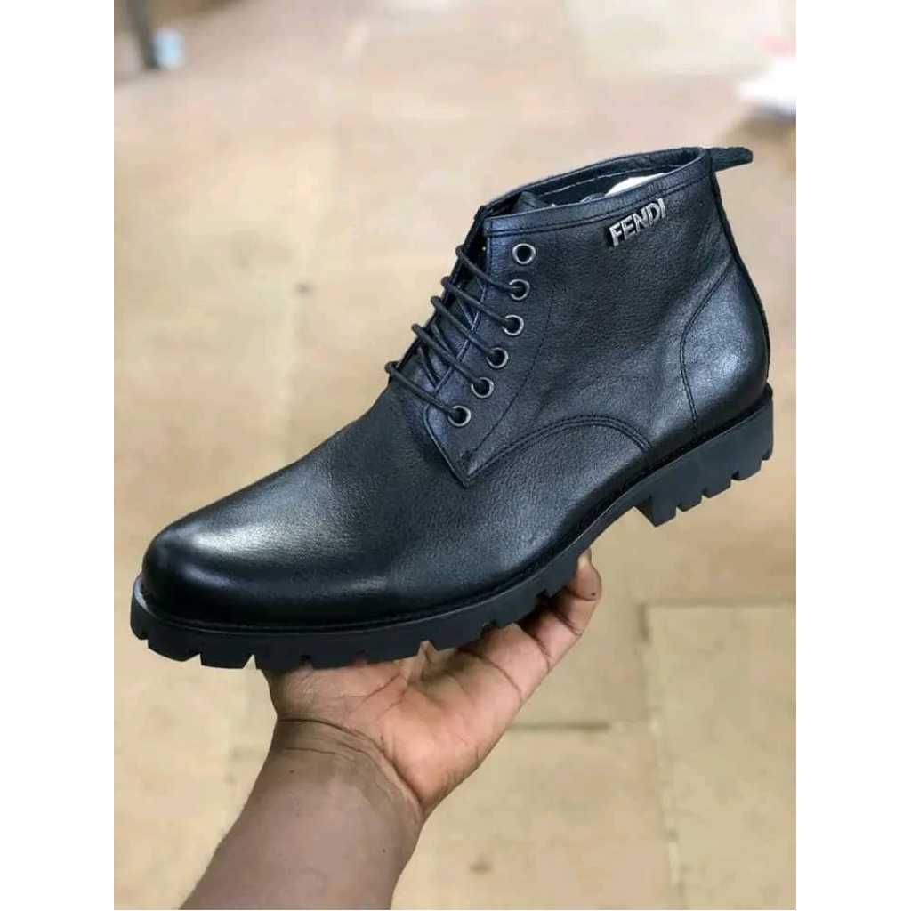 Fendi Men's Boots Designer Shoes - Black