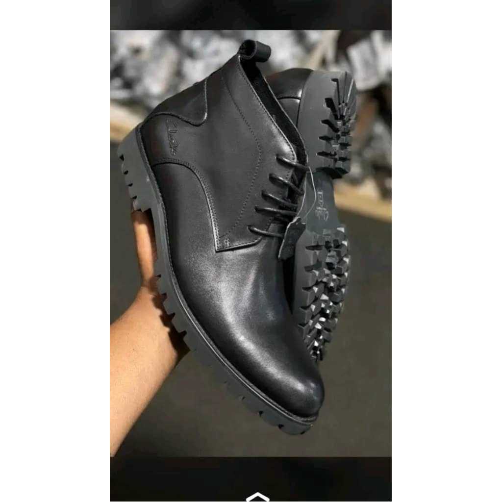 Clarks Men s Gentle Formal Boots Shoes Black TilyExpress Uganda