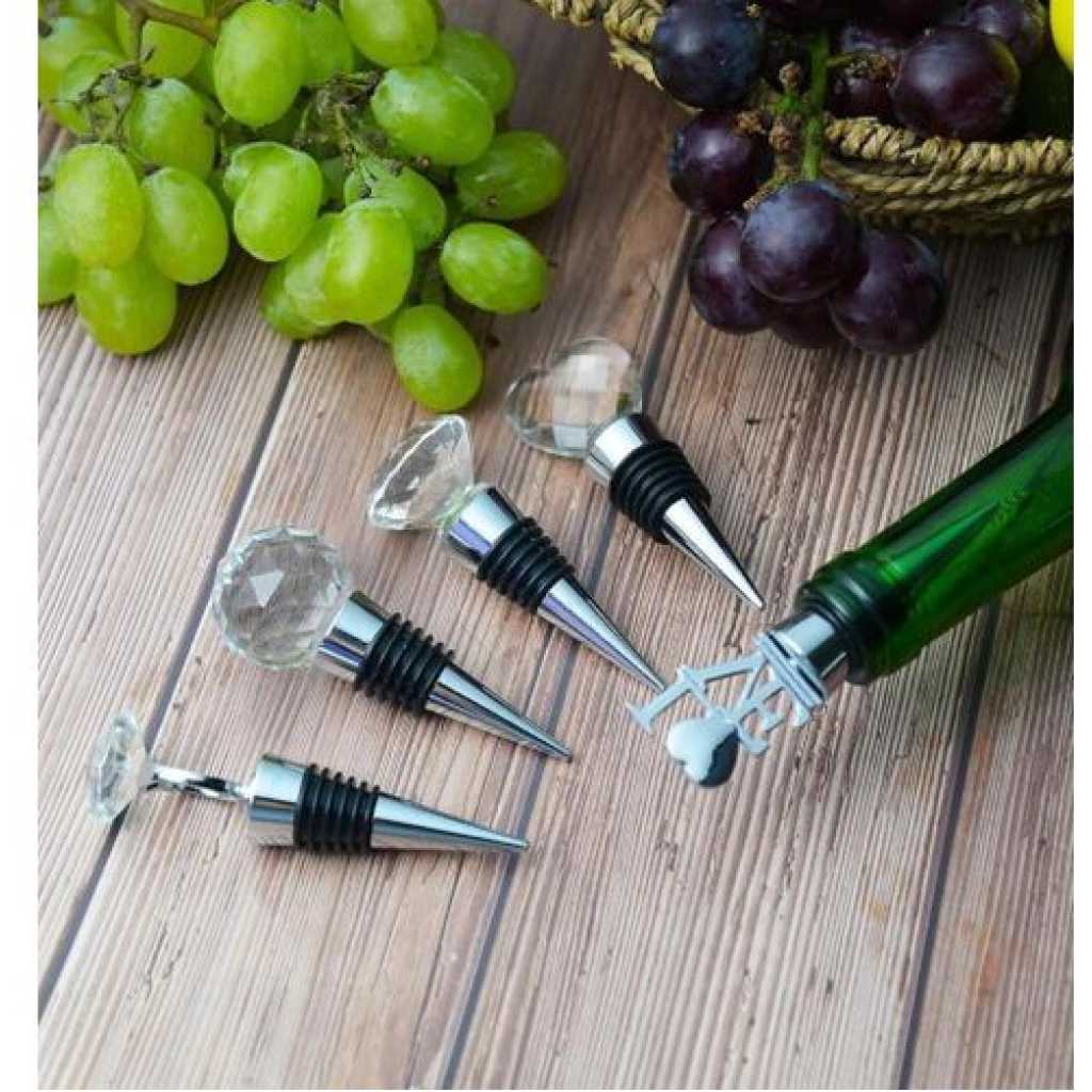 1 Piece Of Practical Diamond Crystal Decorative Stainless Steel Champagne Stopper Sparkling Wine Bottle Plug Sea Reusable Diamond Plug Beverage Wine Corks Wine Decorative Stopper Kits for Parties Wedding- Silver