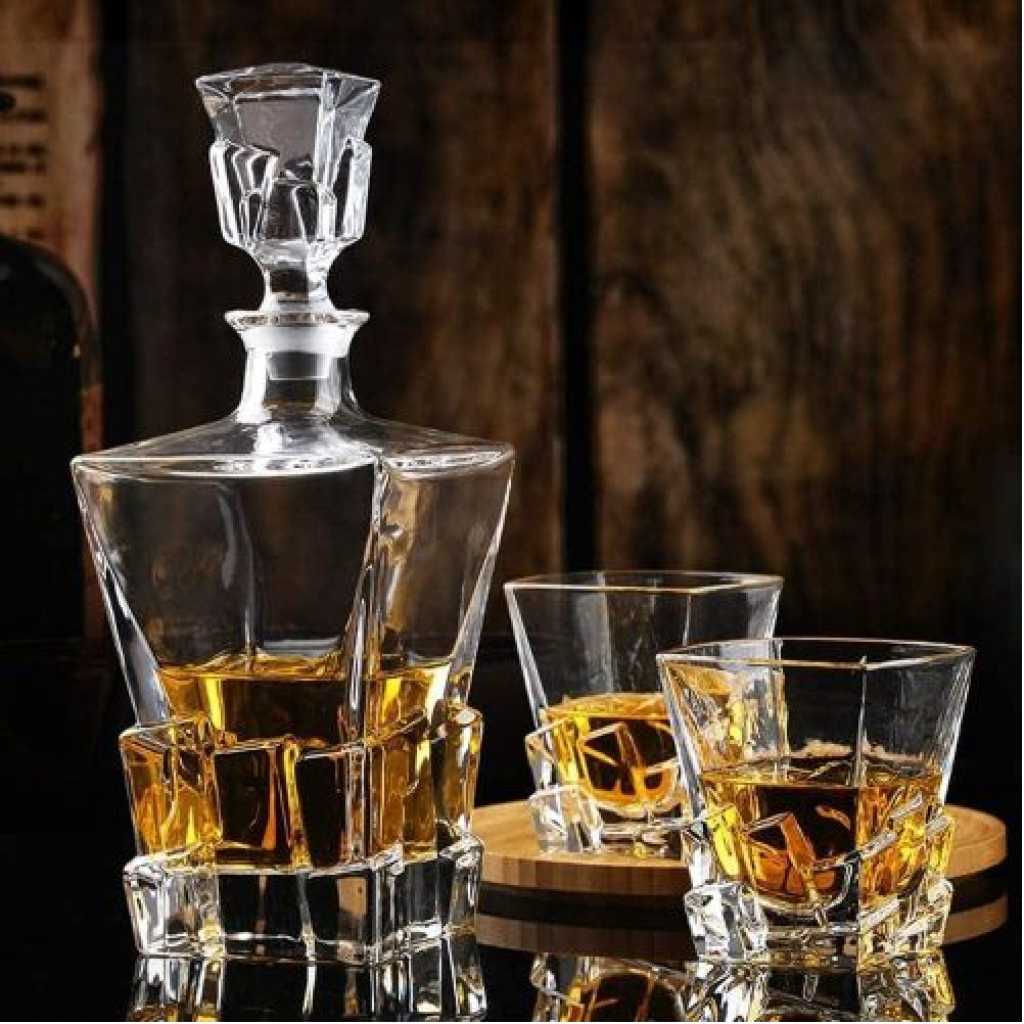 Premium Crystal Clear 7Pcs Bar Set, 1 Decanter Bottle(850ml) with 6 Whiskey Glasses(300ml), Perfect for Scotch, Bourbon, Wine, Vodka, Cocktail, Tequila, Rum Best Gift (Stone Base)