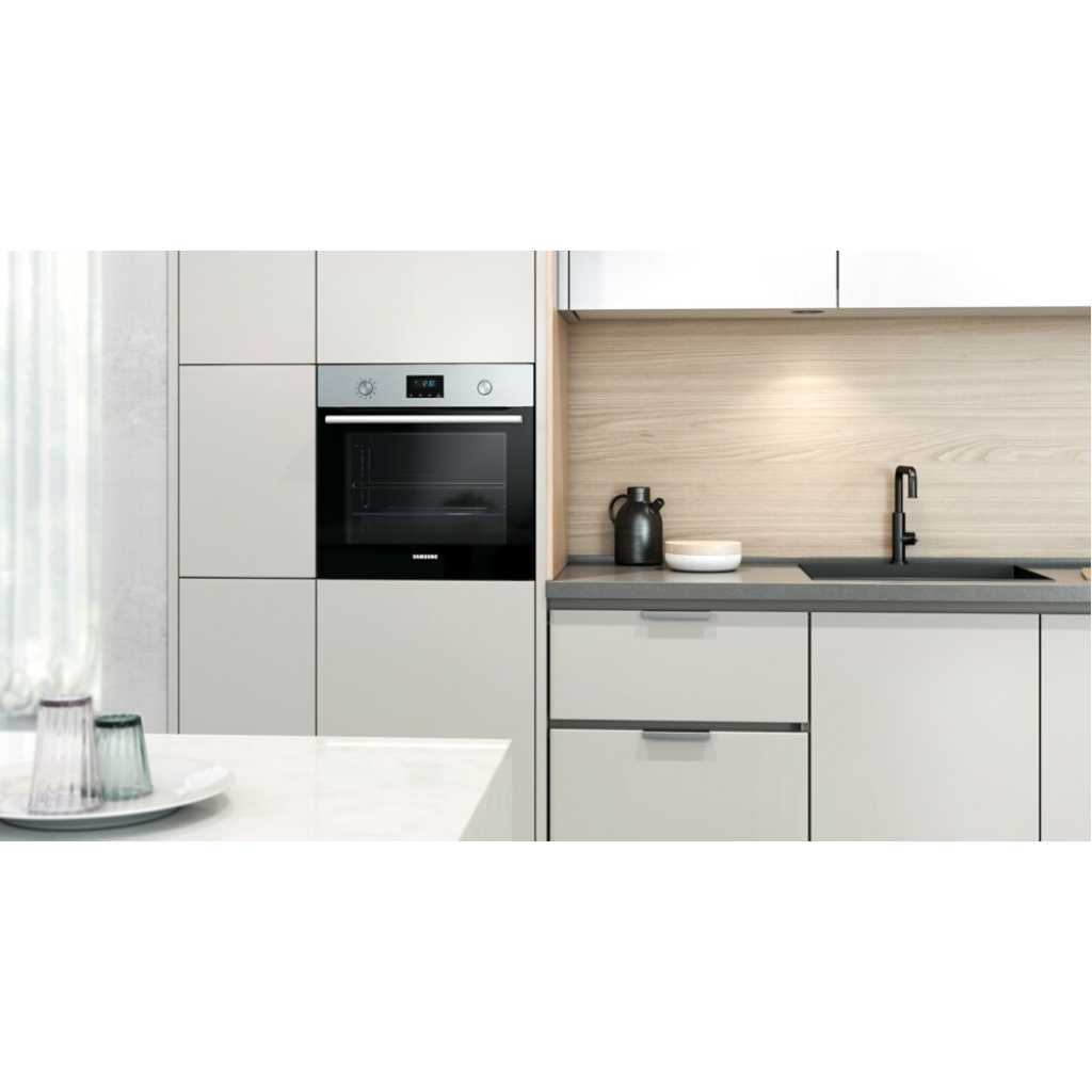 Samsung 68 Litres Built-In Electric Oven 60cm NV68A1140BK; Catalytic Cleaning, Oven Fan & Grill - Black